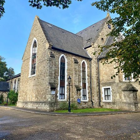 Rare 1-Bed Church Converted Apartment In London Exterior photo